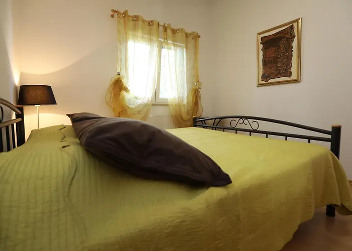 Apartments Salona