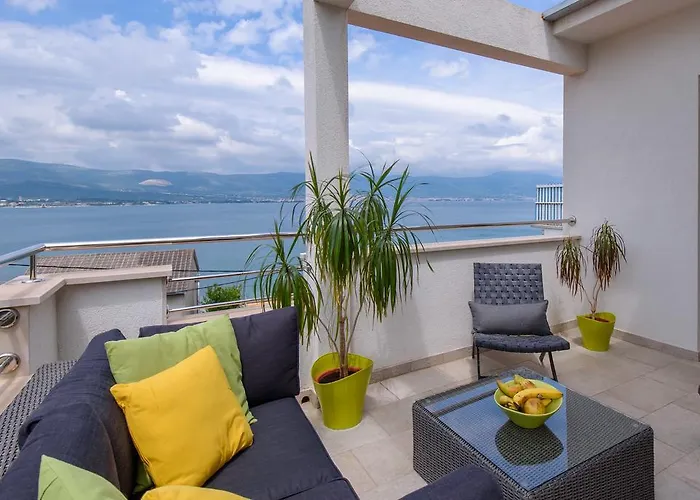 Apartments Salona