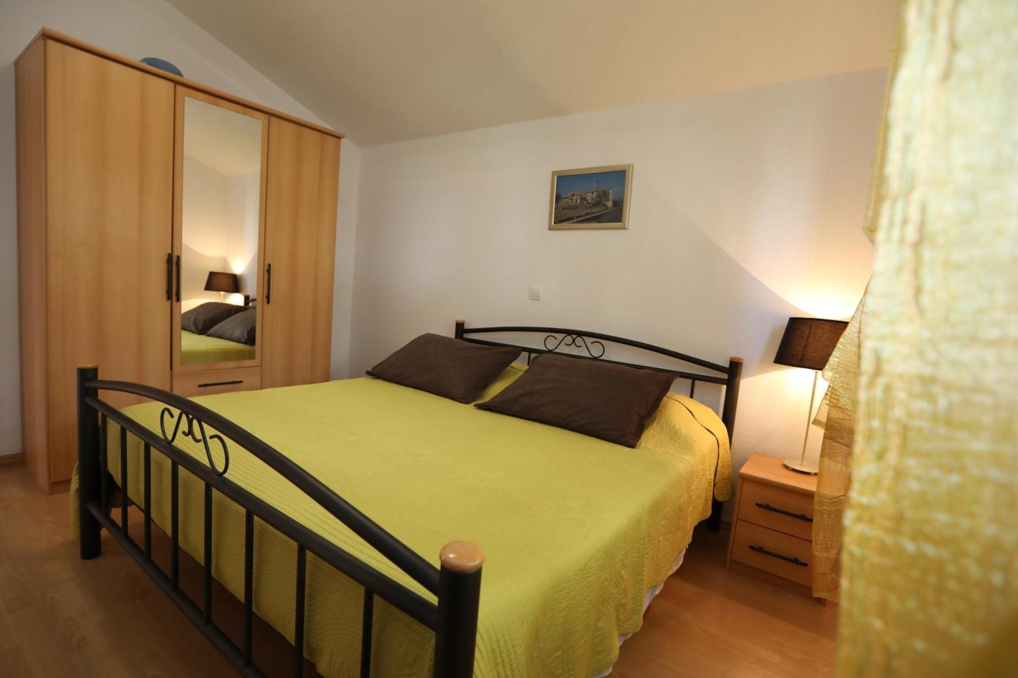 Salona Apartmán *