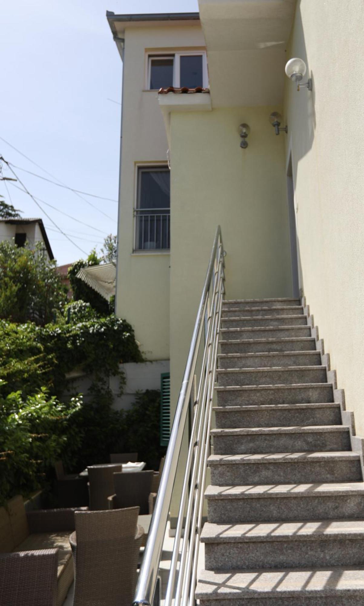 Appartement Salona *